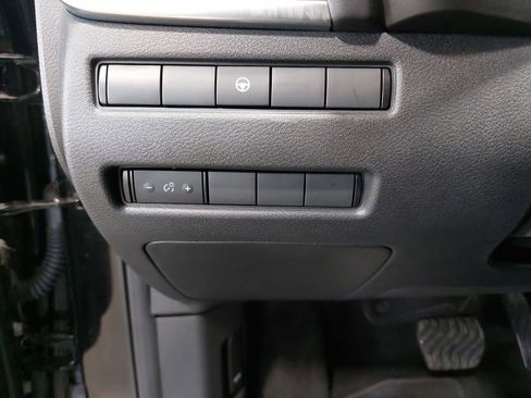 Certified 2023 Nissan Rogue SV AWD/4WD image 25