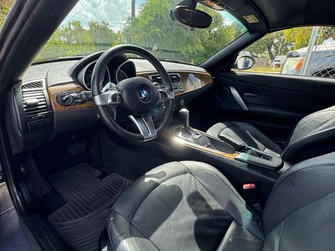 Used 2008 BMW Z4 3.0i RWD image 10