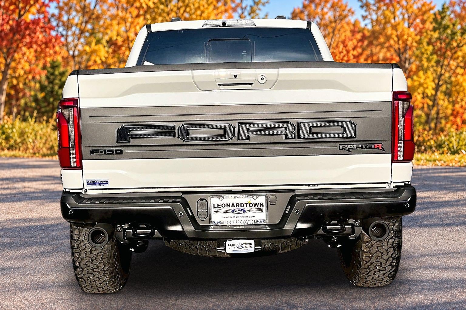 New 2026 Ford F150 Raptor w/ Equipment Group 803A Raptor R AWD/4WD image 5