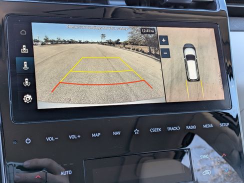 Used 2023 Hyundai Tucson Limited image 37