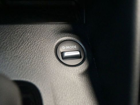 Used 2024 Nissan Z Performance w/ Floor Mat Package image 52