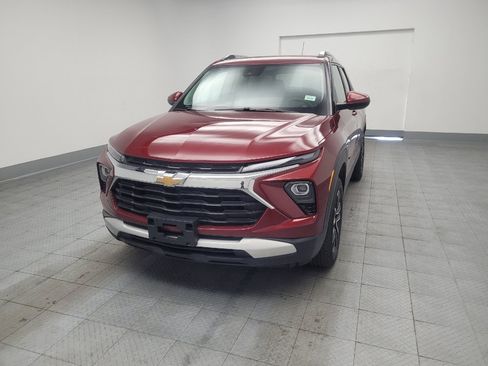 Used 2025 Chevrolet TrailBlazer LT AWD/4WD image 15