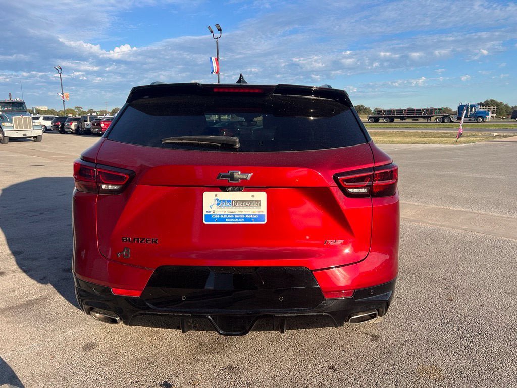 Used 2024 Chevrolet Blazer RS w/ Driver Confidence II Package FWD image 5