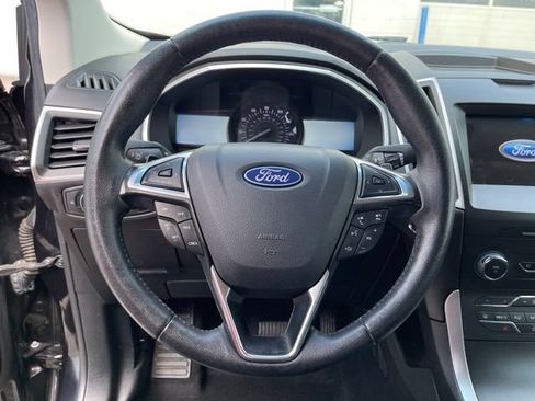 Used 2020 Ford Edge SEL w/ Cold Weather Package AWD/4WD image 14