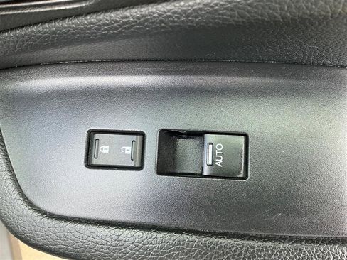 Used 2018 Honda Pilot EX-L image 36