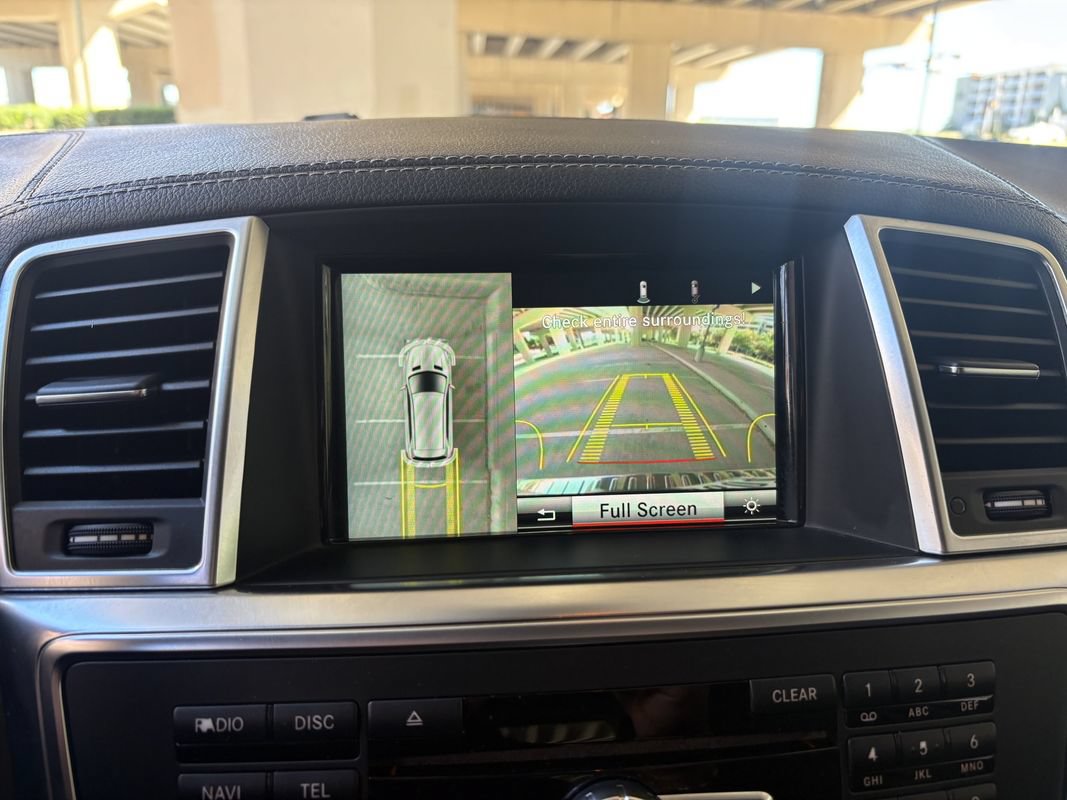 Used 2015 Mercedes-Benz GL 450 4MATIC image 19