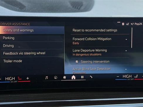 Used 2024 BMW X5 sDrive40i w/ Parking Assistance Package image 44