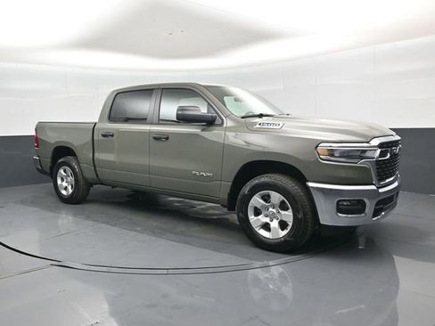 New 2026 RAM 1500 4x4 Crew Cab image 1