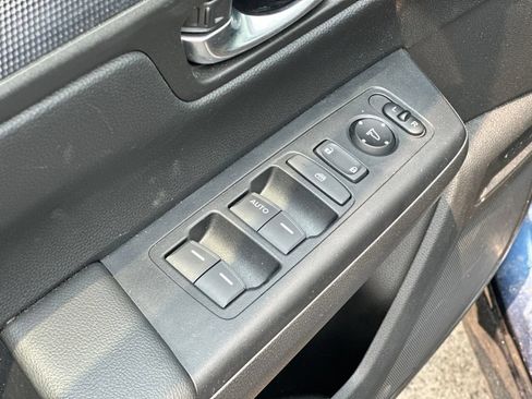 Used 2025 Honda CR-V LX image 16