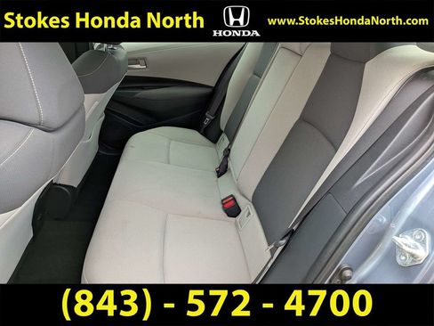 Used 2021 Toyota Corolla LE FWD image 18