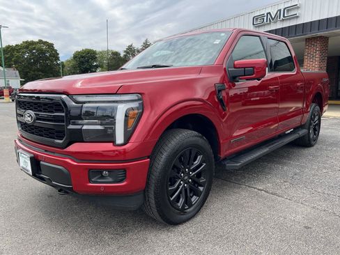 Used 2025 Ford F150 Lariat w/ Equipment Group 502A High AWD/4WD image 13