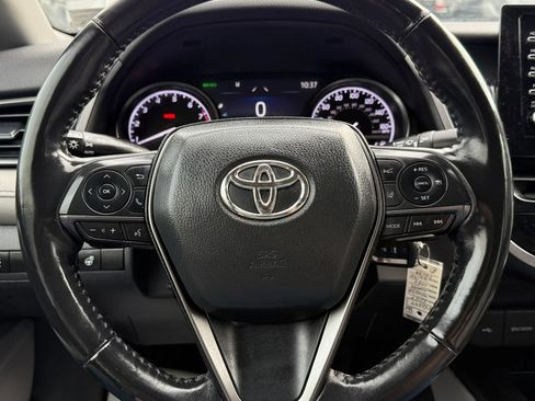 Used 2021 Toyota Camry SE w/ Cold Weather Package AWD/4WD image 12