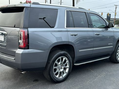 Used 2019 GMC Yukon Denali AWD/4WD image 7