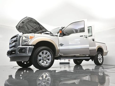 Used 2011 Ford F350 Lariat w/ Lariat Interior Pkg AWD/4WD image 49