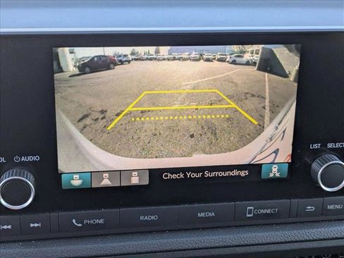 Used 2023 Honda CR-V EX image 12