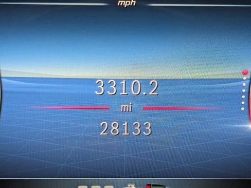 Used 2025 Mercedes-Benz CLA 250 image 34