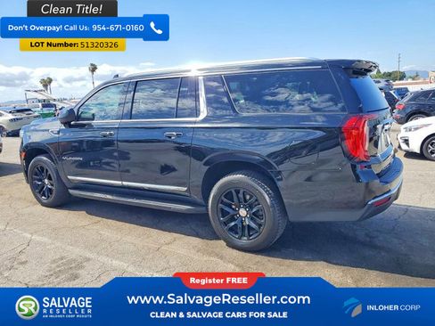 Used 2023 GMC Yukon XL SLT AWD/4WD image 3