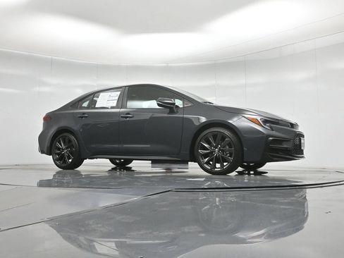 Used 2024 Toyota Corolla XSE FWD image 48