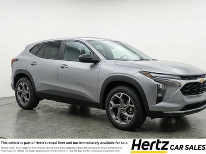 Used 2025 Chevrolet Trax LT w/ LT Convenience Package