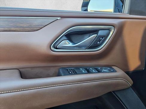 Used 2023 Chevrolet Tahoe High Country w/ Premium Package 2 image 10