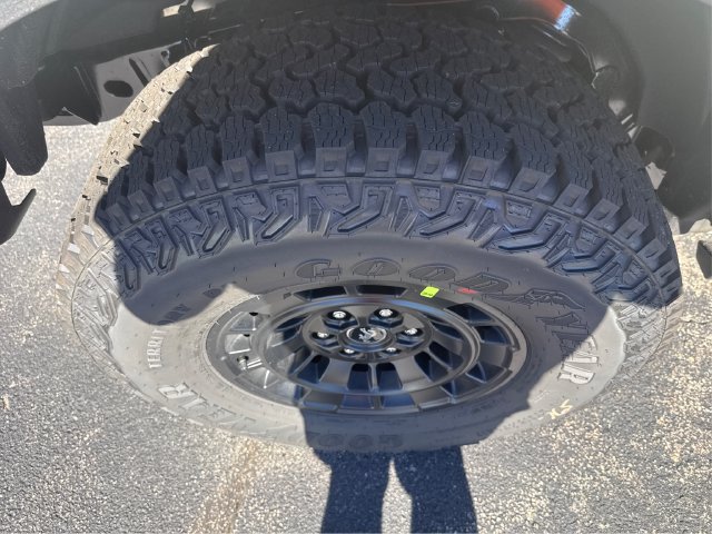 New 2026 Ford Bronco Badlands AWD/4WD image 17