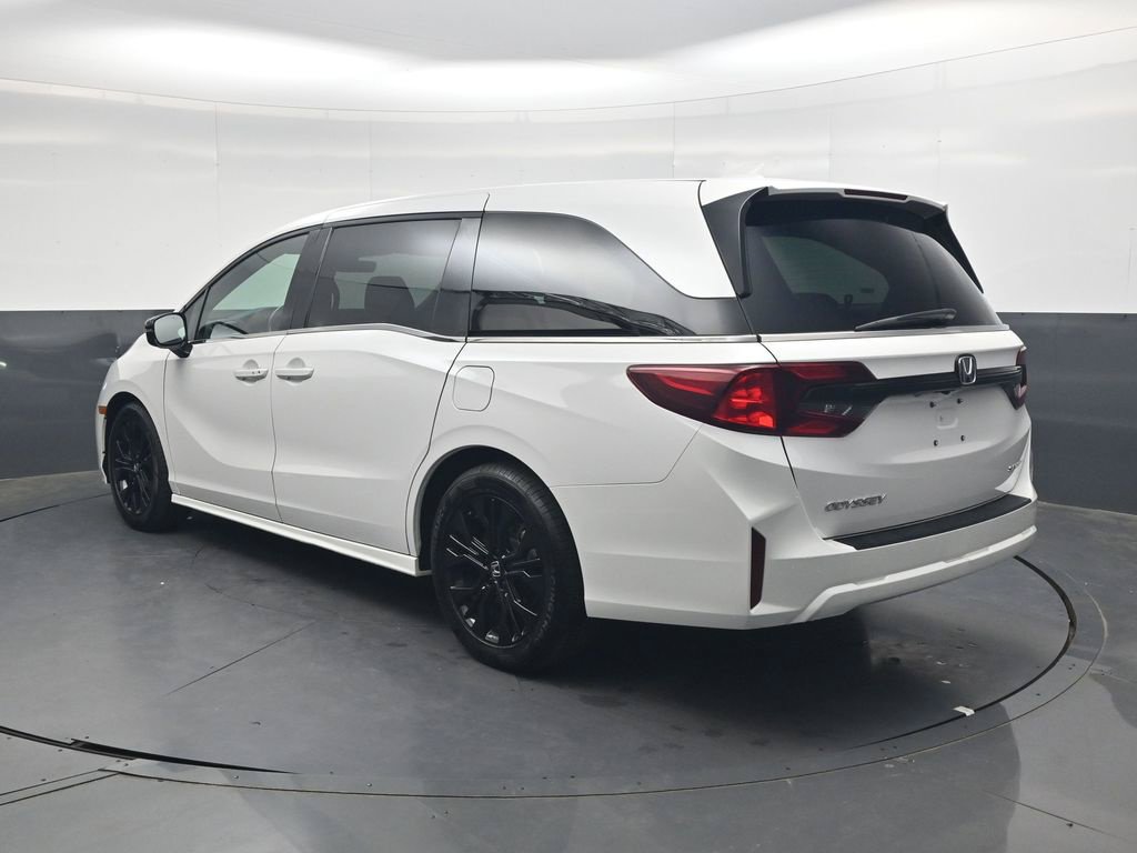 Used 2025 Honda Odyssey Sport-L image 6