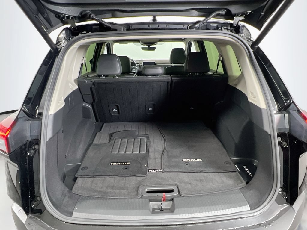 Used 2023 Nissan Rogue SV w/ SV Premium B Package AWD/4WD image 25