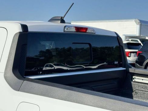 New 2025 Ford Maverick Lariat w/ 4K Tow Package image 9