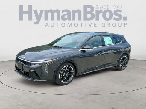New 2026 Kia K4 GT-Line FWD image 8