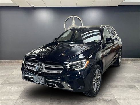 Certified 2022 Mercedes-Benz GLC 300 4MATIC image 3