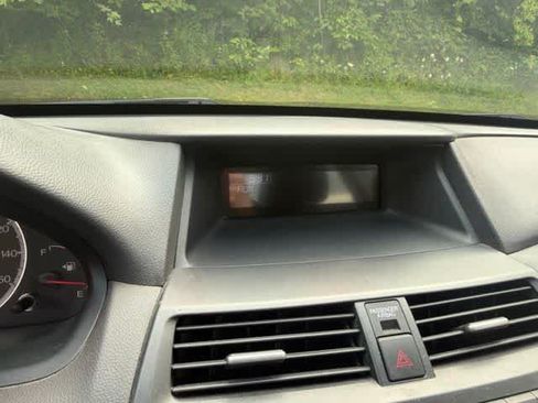 Used 2008 Honda Accord EX image 17