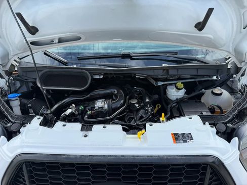 Used 2021 Ford Transit 250 Medium Roof RWD image 12