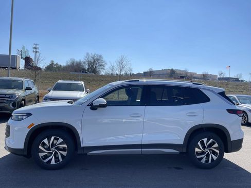 New 2026 Volkswagen Tiguan S image 4