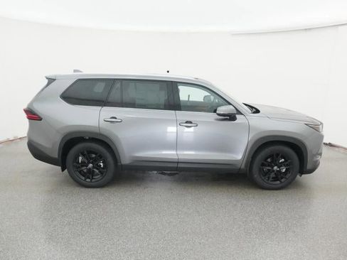 New 2026 Toyota Grand Highlander Limited image 44