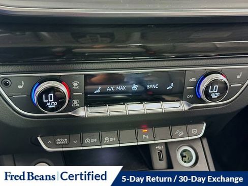 Used 2018 Audi Q5 2.0T Premium Plus w/ Premium Plus Package AWD/4WD image 19