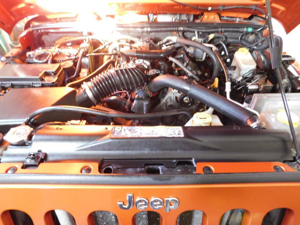 Used 2011 Jeep Wrangler Sport AWD/4WD image 16