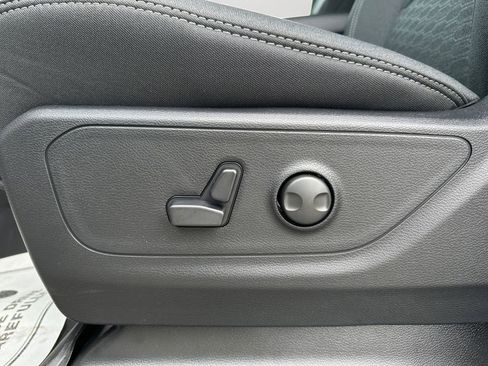 New 2026 RAM 1500 Big Horn image 25