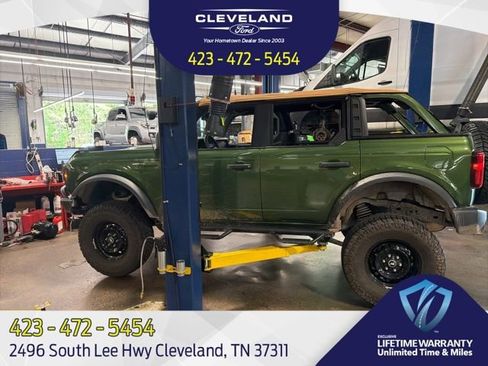 Used 2022 Ford Bronco 4-Door image 1