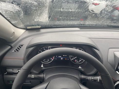 New 2025 Nissan Sentra SR w/ Midnight Edition image 26