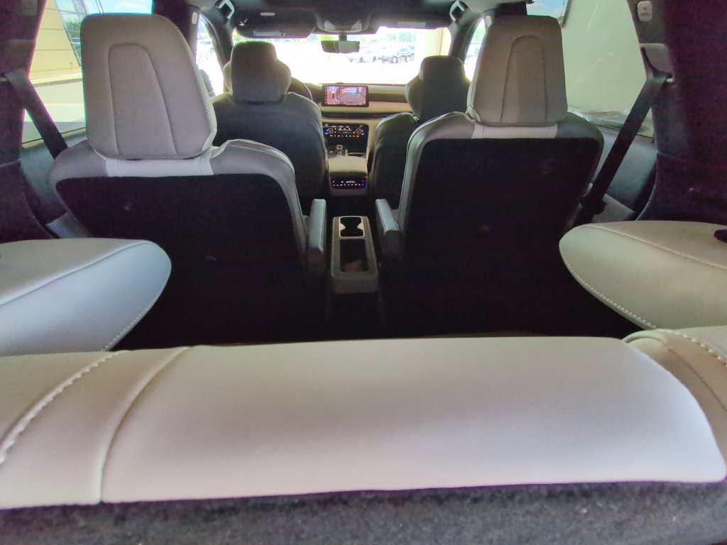 Certified 2026 INFINITI QX60 Autograph w/ Dark Cargo Package AWD/4WD image 33