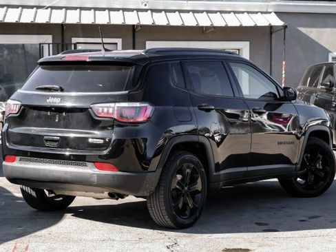 Used 2019 Jeep Compass Altitude image 14