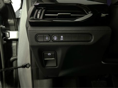 Used 2026 Acura MDX SH-AWD image 18