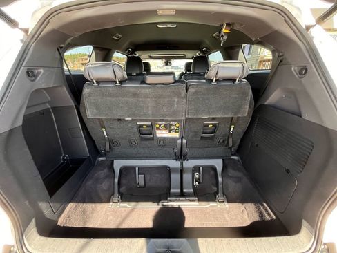 Used 2021 Toyota Sienna XSE image 29