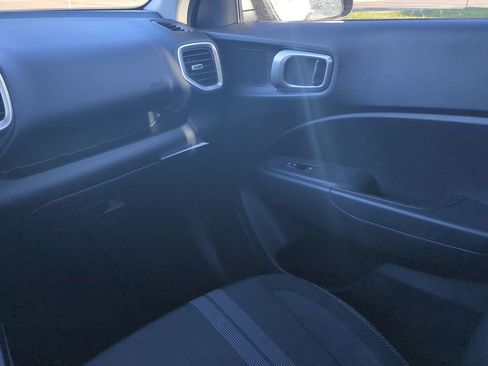 New 2026 Hyundai Venue SEL image 19