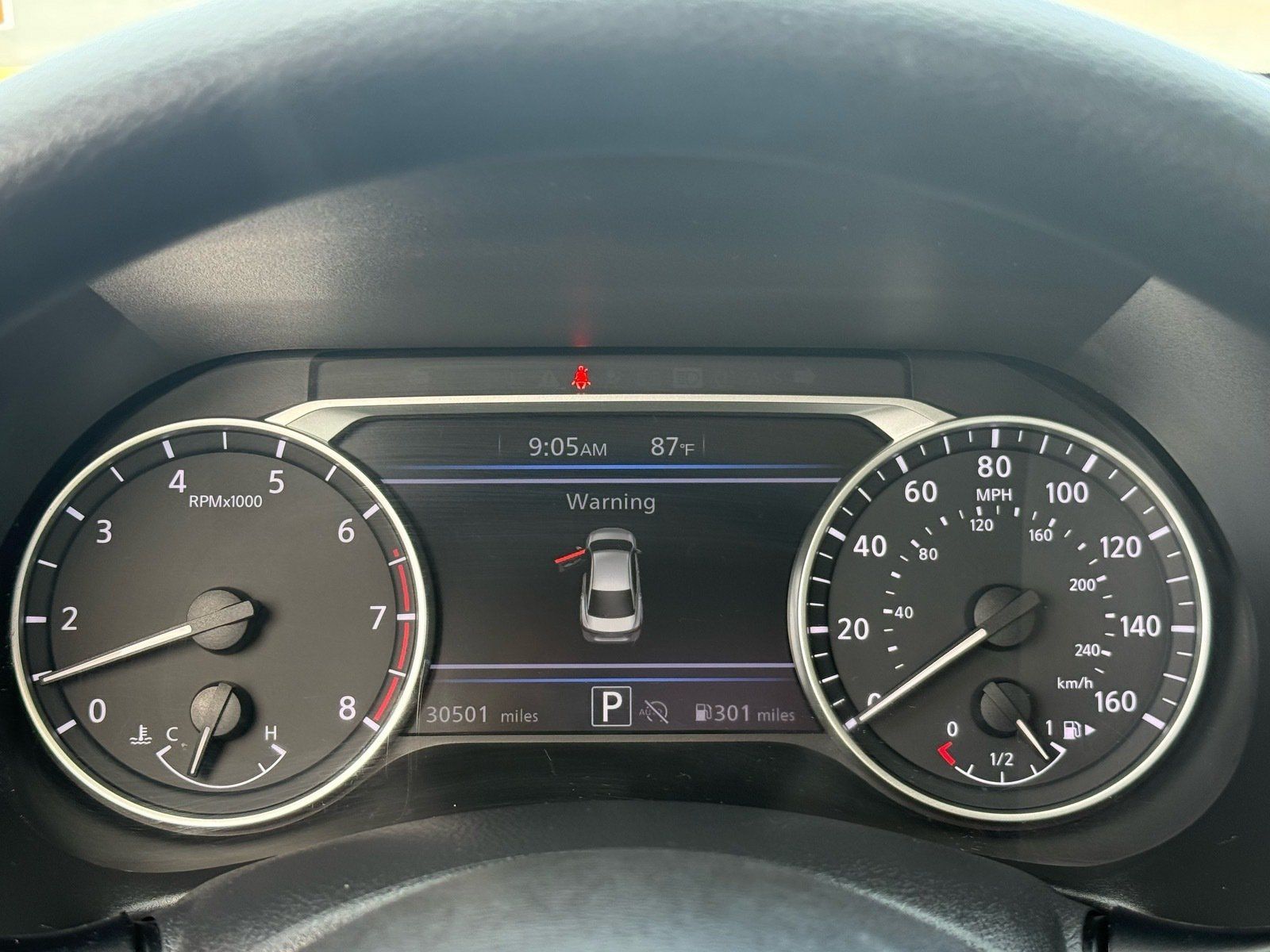 Used 2025 Nissan Sentra SV FWD image 19