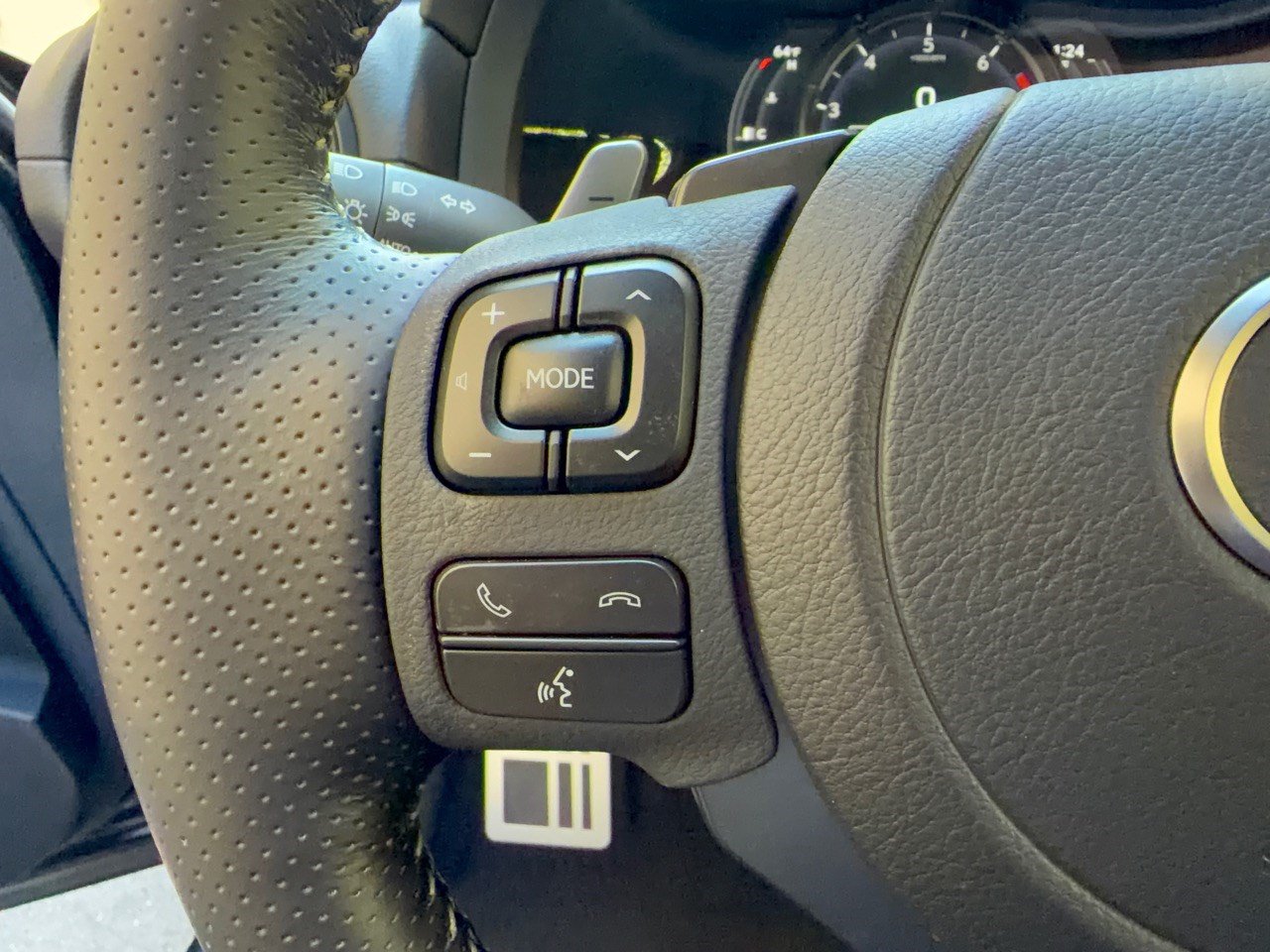 Certified 2023 Lexus IS 350 F Sport w/ Accessory Package 2 RWD image 19