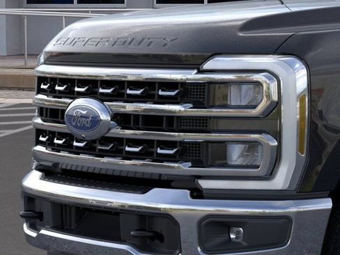 New 2026 Ford F250 Lariat w/ Chrome Package AWD/4WD image 17