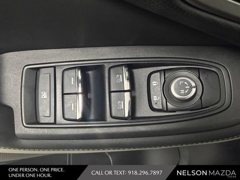 Used 2024 Subaru Forester Limited AWD/4WD image 22