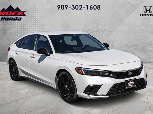 Certified 2024 Honda Civic Sport image 3