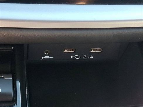 Used 2021 Subaru Outback Limited XT AWD/4WD image 28